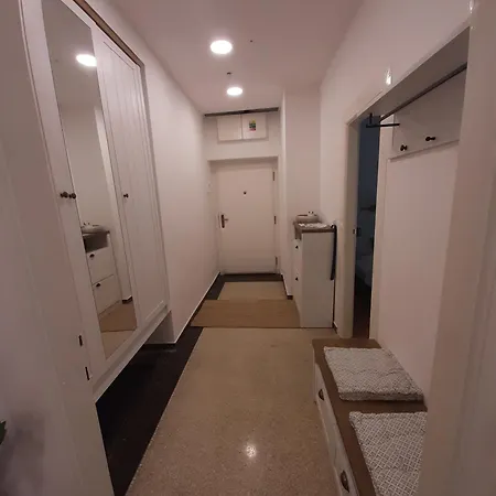 Andy 아파트 야히모프